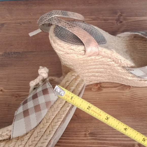 Burberry wedges - Picture 6 of 8